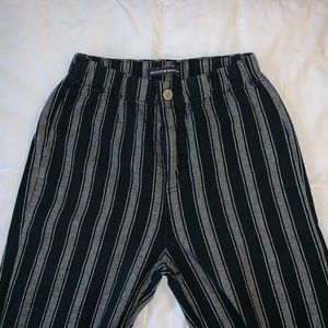 BRANDY MELVILLE TILDEN PANTS